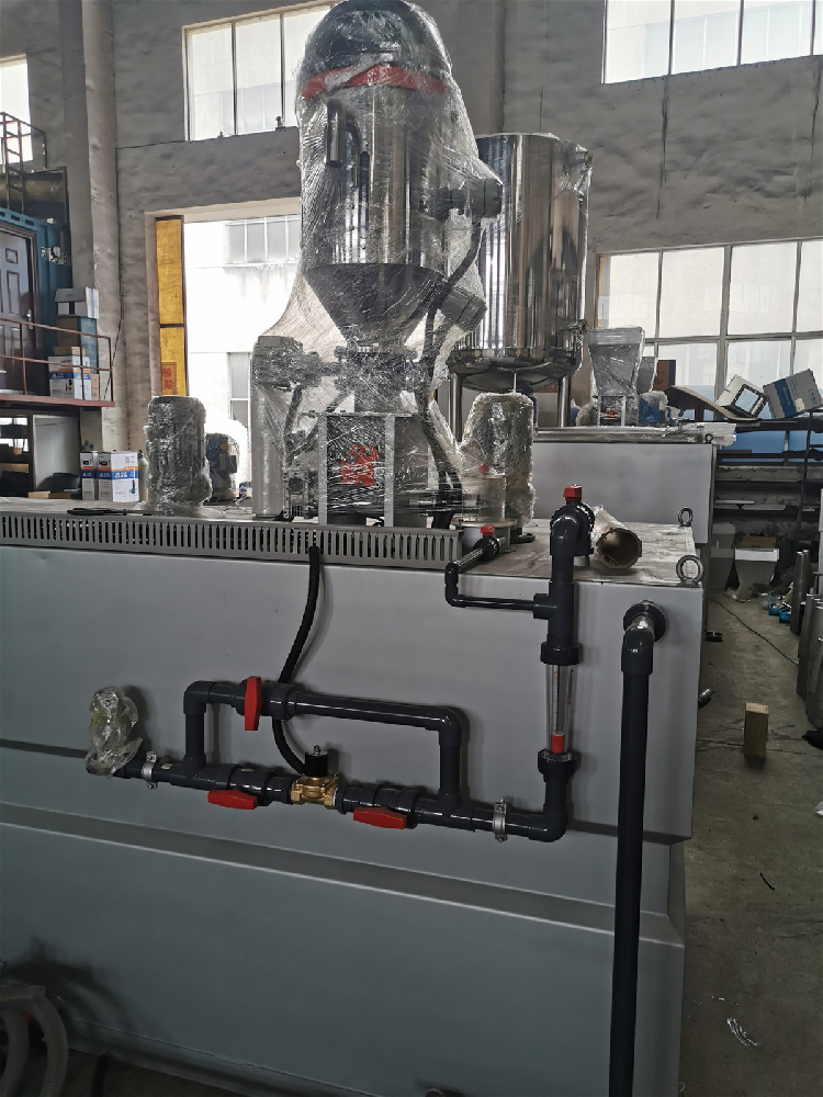 全自动加药装置